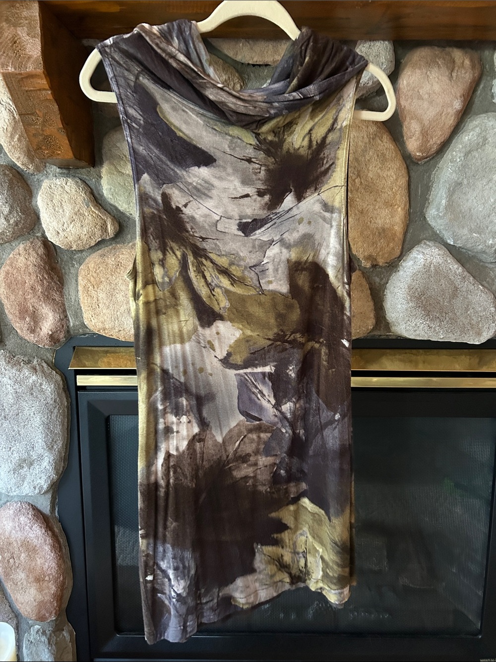 Yansi Fugel Women's Olive Watercolor Sleeveless Cowl Neck Sheath Dress, Size S/M